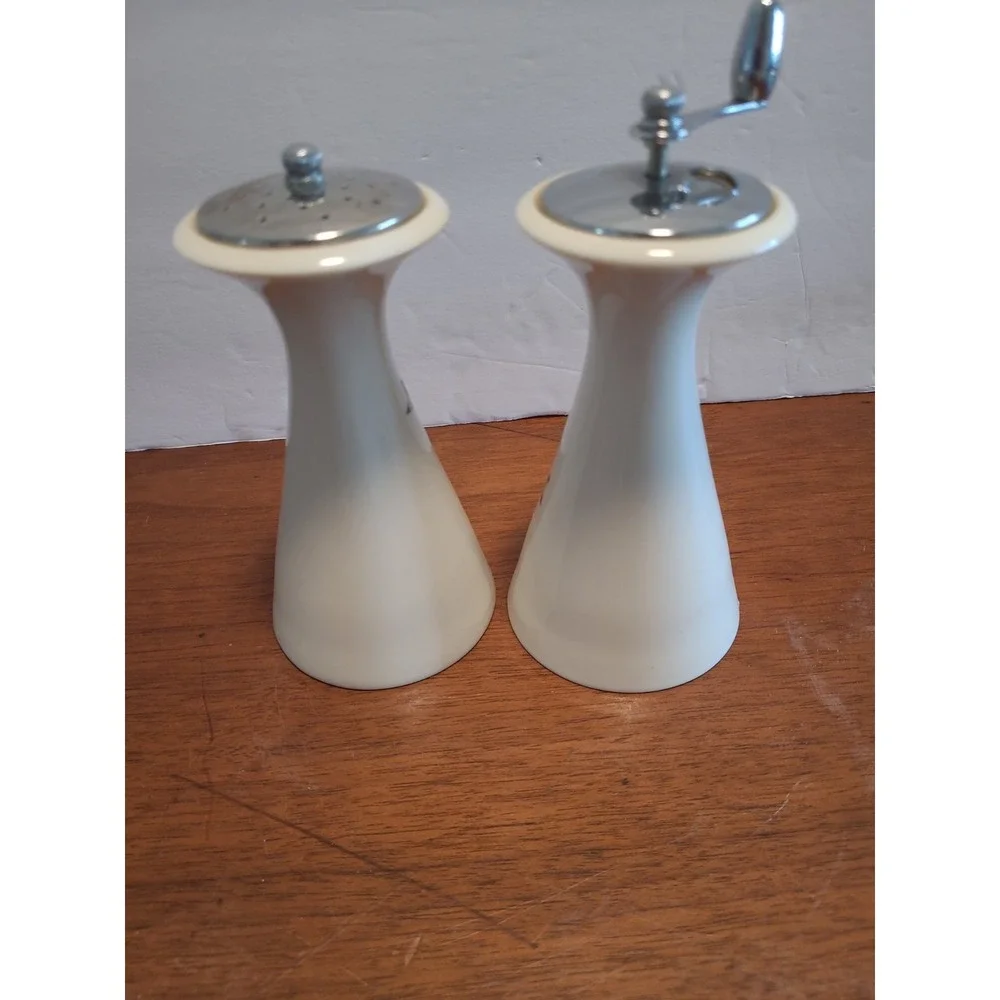 Vintage Lenox Princess X-516 Salt & Pepper Mill Set USA Floral Gray Ivory